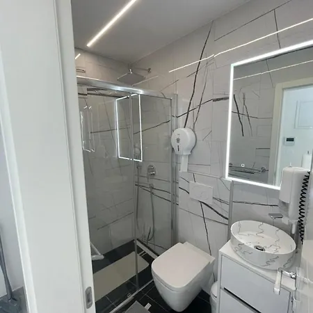 Apartment San Sebastian - On The With Jacuzzi *