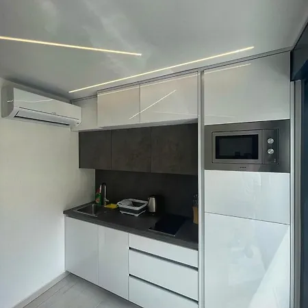 Apartment San Sebastian - On The With Jacuzzi