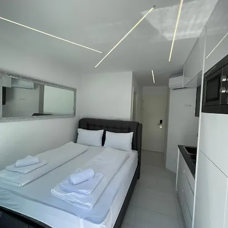 San Sebastian - On The With Jacuzzi