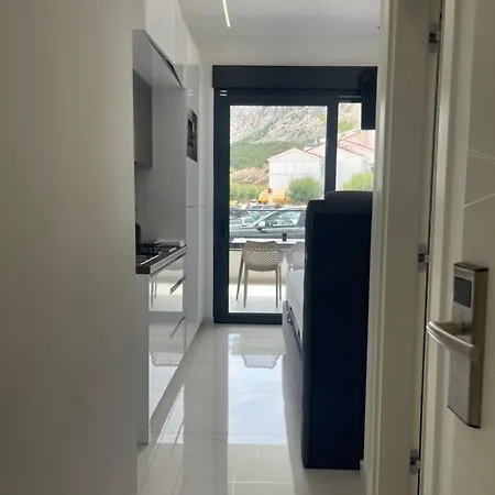 Apartment San Sebastian - On The With Jacuzzi Baška