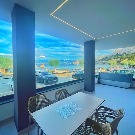 San Sebastian - On The With Jacuzzi *