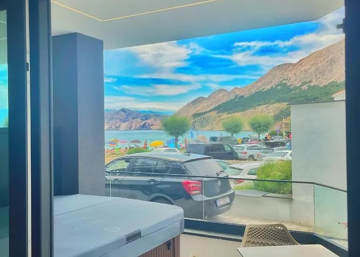 San Sebastian - On The With Jacuzzi Baška