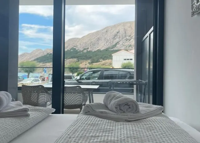 San Sebastian - On The With Jacuzzi Baška