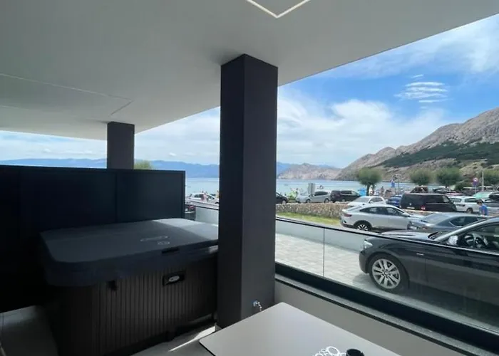 San Sebastian - On The With Jacuzzi Appartamento Baška