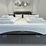 Apartman San Sebastian - On The With Jacuzzi *